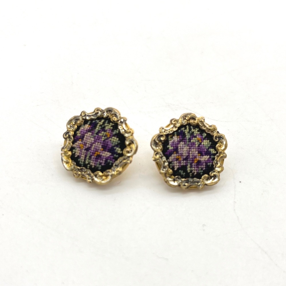 Vintage Petit Point Needlepoint Clip‎ On Earrings Gold Tone Purple Floral Studs